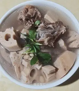 Peanut Lotus Pork Bones soup