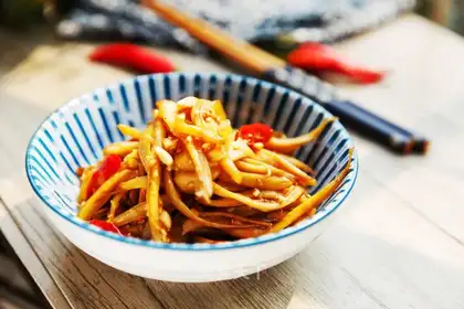 Dry apricot mushrooms