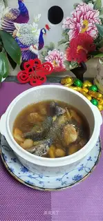 Psychic chicken foot and skinny soup