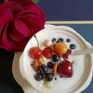 Blueberry cherry bowl