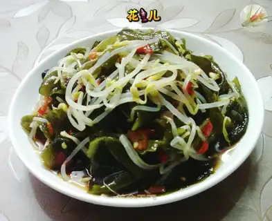 The nectar with green bean sprouts