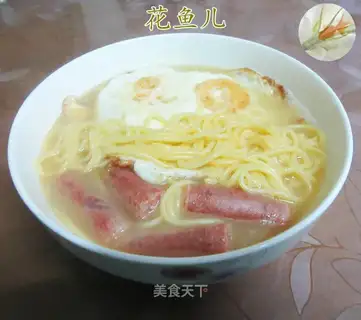 Egg sausage corn noodles