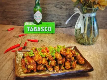 Garlic chicken wings
