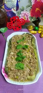Meat and green eggplant