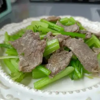 Celery beef