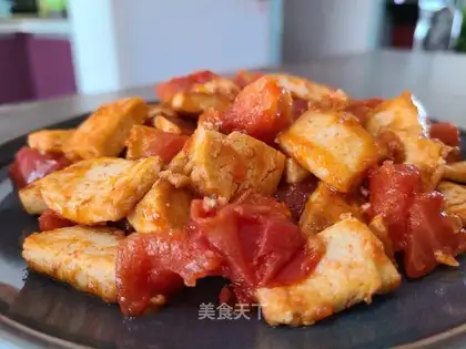 Tofu fried tomatoes