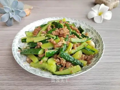 Cucumber beef