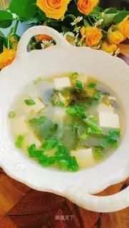 Taste tofu soup