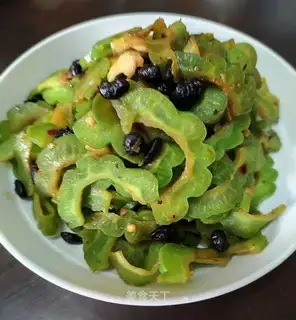 Pyramid chili