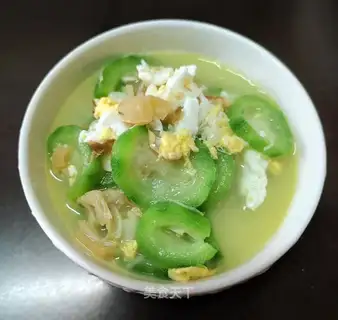 Squid egg loaf soup
