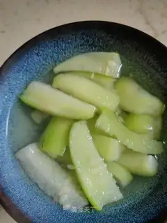 Fresh water and silk