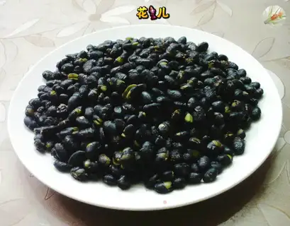 Salty black beans