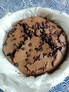 Chocolate heart cake