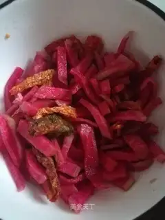 Homemade sour radish