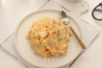 Potato egg yogurt salad