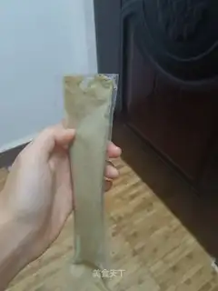 Green bean-cow milk popsicle