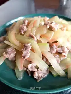 Beef fried watermelon
