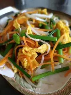 Three-colour fried eggs