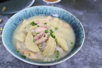 Wu-Cai, the chicken