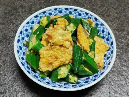 Autumn fried eggs