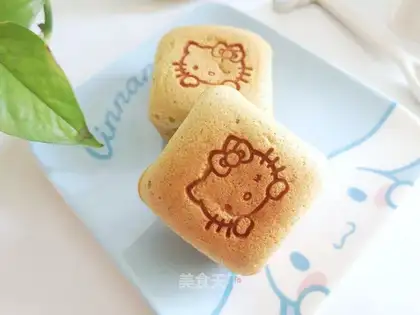 Light cream cake