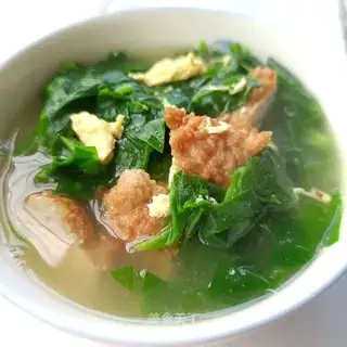 Duck gravy meatball soup