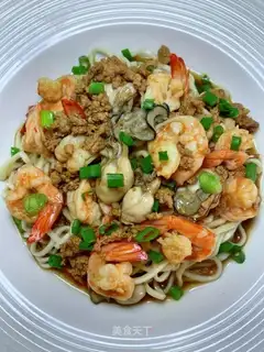 Seafood noodles