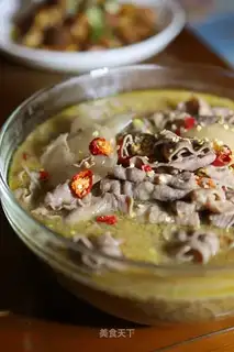 Sour soup, fat cow
