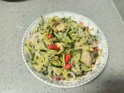 A cucumber fan