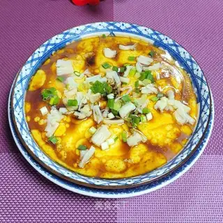 Steaming eggs