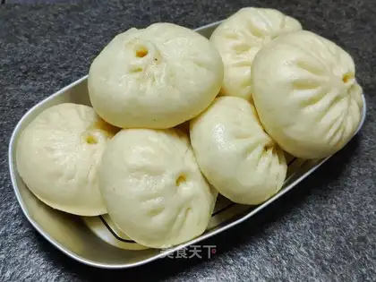 Celery meat buns