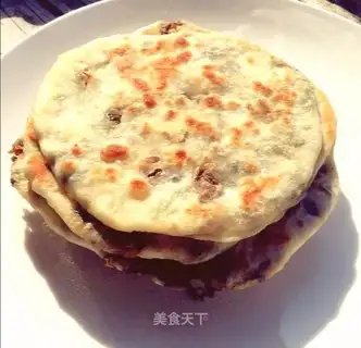 Plum-cracker