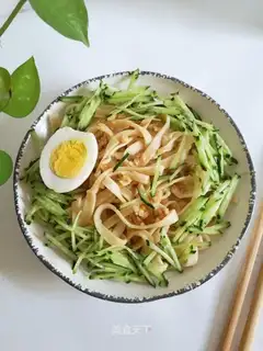 ♪ The guacamole ♪