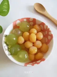 Red potato ball