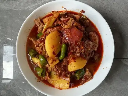 Pyramids and veggies