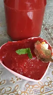 Homemade ketchup