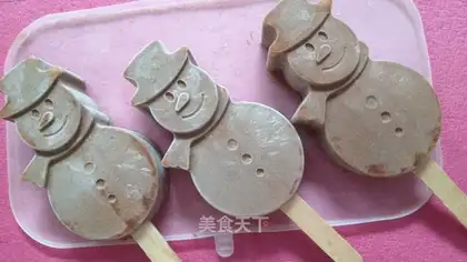 Homemade chocolate ice cream