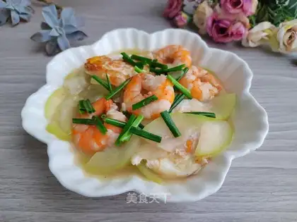 Shrimp omelet soup