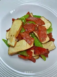 Scrambled bacon