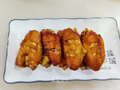 Roasted chicken wings