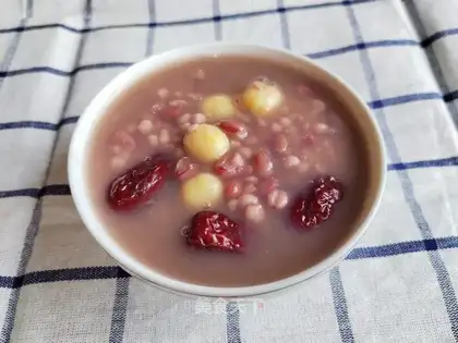 ♪ ♪ Lian Zi ♪ Red bean soup ♪