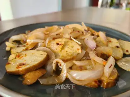 Onion fried tofu