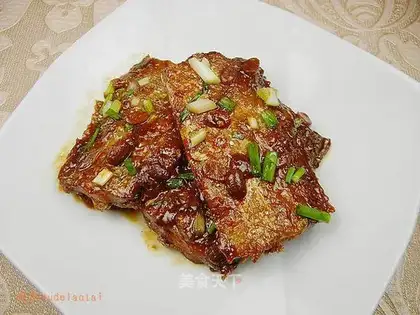 Roasted hairtail with bean paste