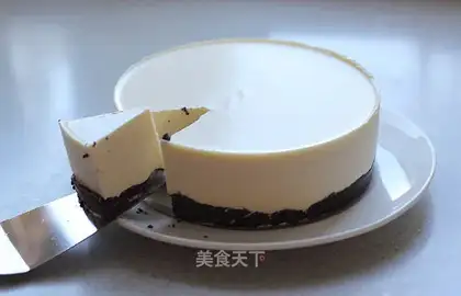 Yogurt frozen cheesecake