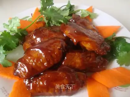 Braised chicken wings with wine