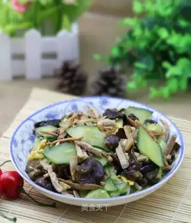 Home-cooked moo shu pork