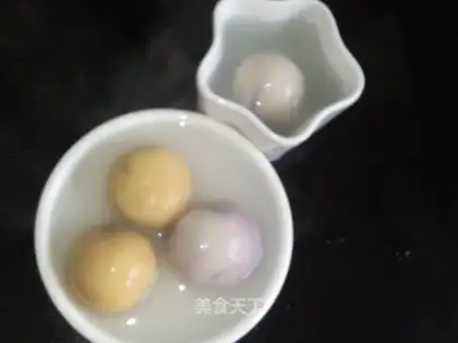 Pumpkin purple sweet potato glutinous rice balls