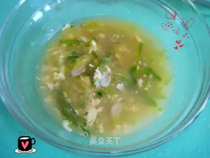 Shrimp skin and cucumber noodle soup