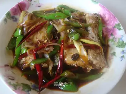 Steamed hairtail with black bean sauce