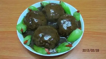 Braised Sixi Meatballs